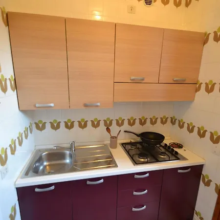 דירה Comfy Flat With Shared Pool ביביונה